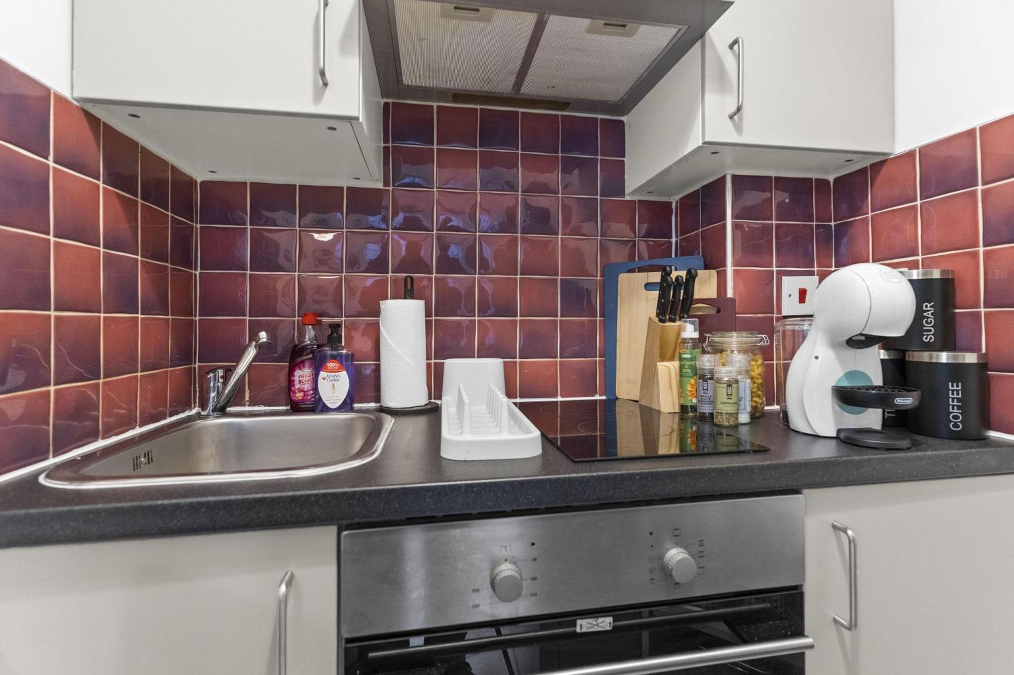 Appartement Affordable One Bedroom & In *