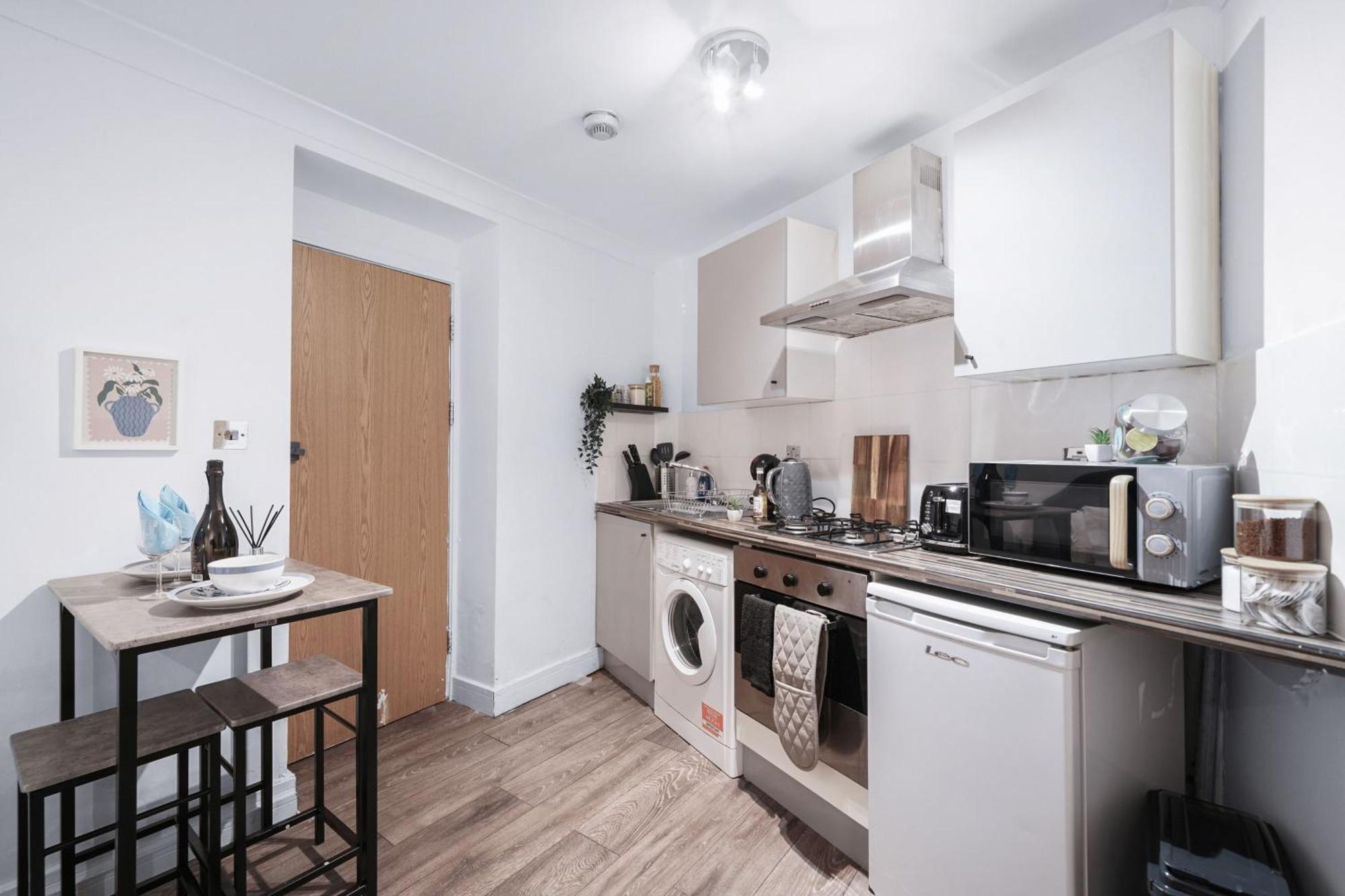 Appartement Affordable One Bedroom & In Londen
